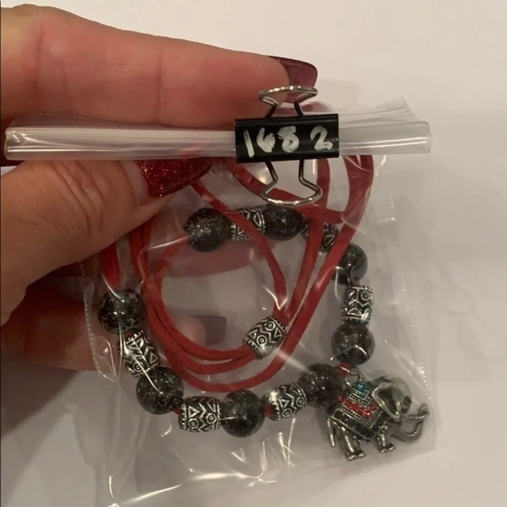 Elephant charm pendant colorful crystals leather - Picture 9 of 9